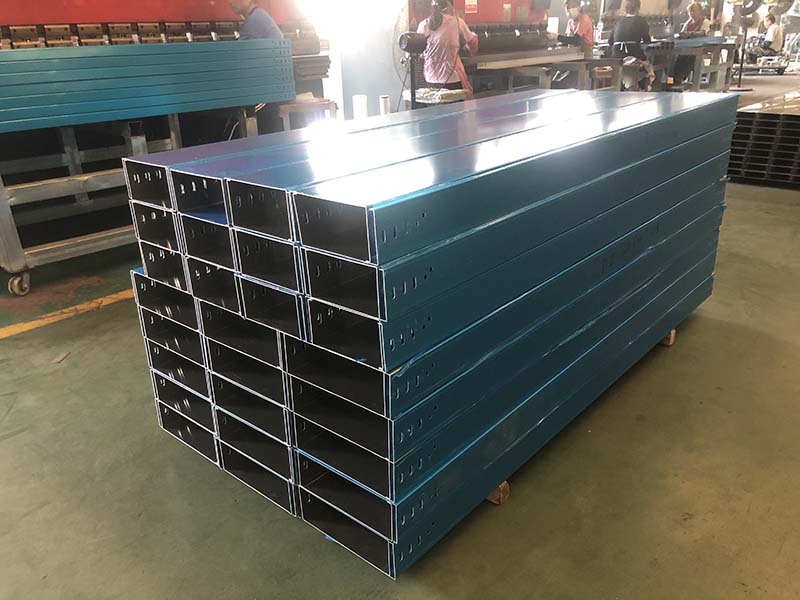 铝合金拉丝膜桥架